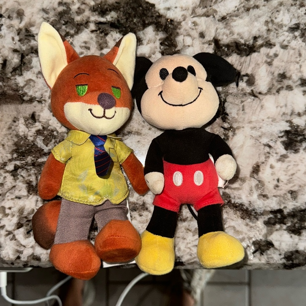 Nick Wilde and Mickey Mouse Nuimos